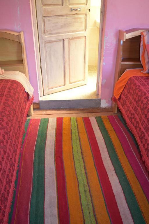 Hostal Luna Del Titikaka En Isla De La Luna Bolivia Hotel Exterior foto